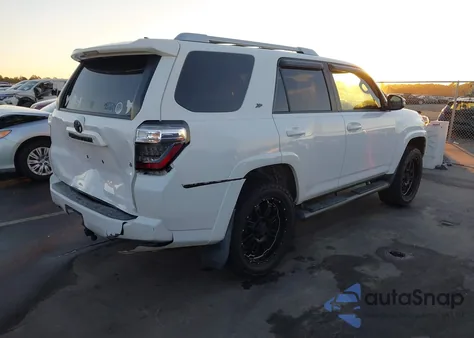 2015 Toyota 4Runner Sr5 Premium z USA, uszkodzony, nr VIN JTEBU5JR0F5225405
